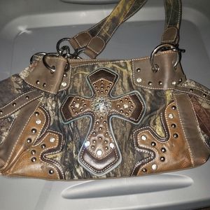 Camo purse